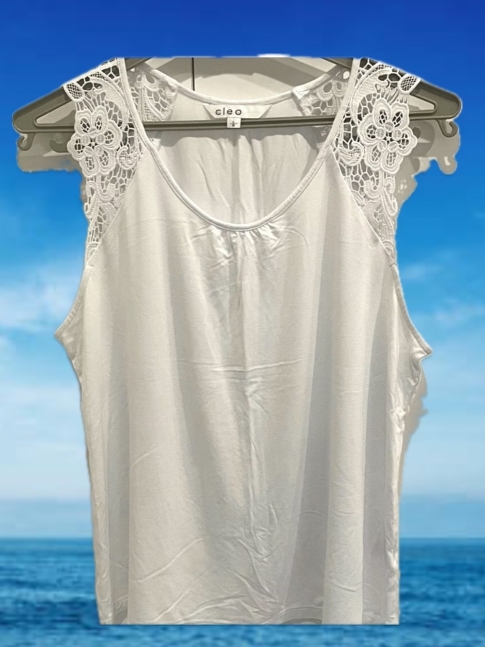 Cleo White Floral Lace Shoulder Tank Top Stretch Rayon Blouse Size Large